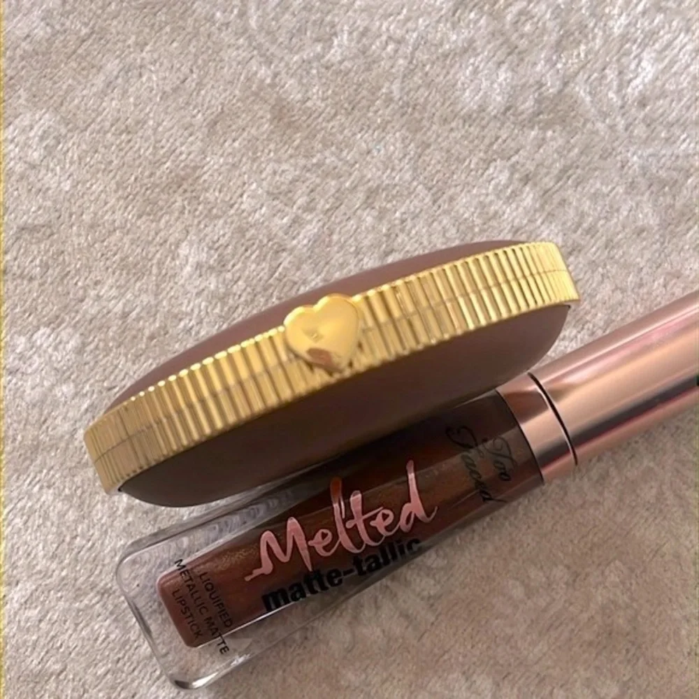 Brand New Too Faced Chocolate Soleil Matte Bronzer & Melted Matte Metallic Lip